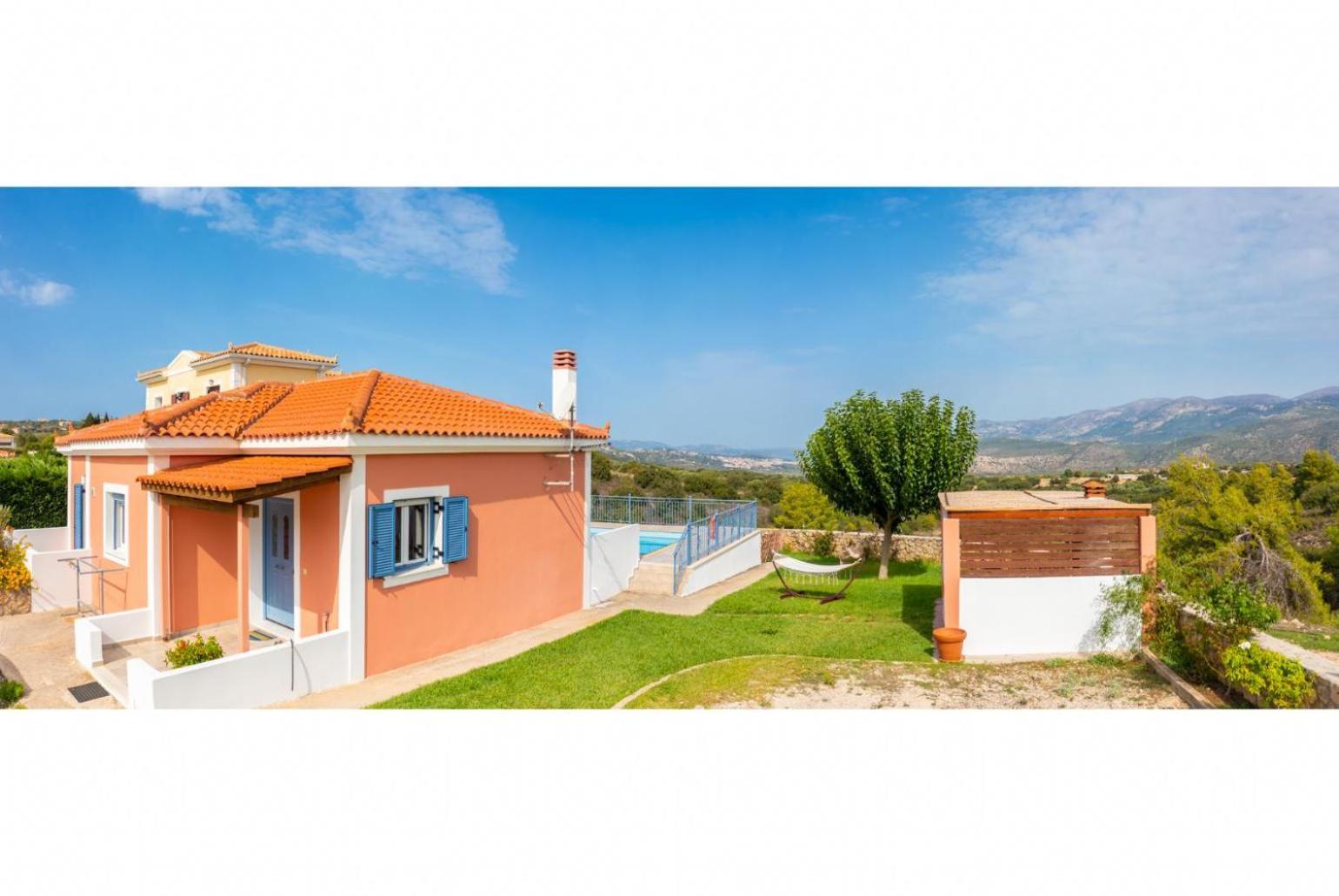 Villa Europe Ena Lakithra Exterior photo